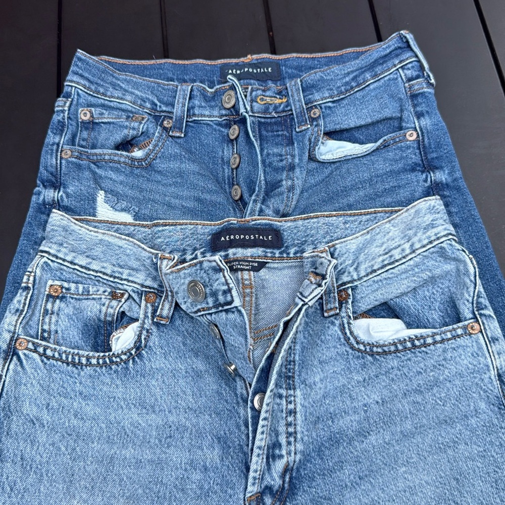 2 Pairs!! Aeropostale 90s Super High Rise Straight  Distressed Jeans Size 4